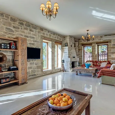 Hectoras In By Apokoronas-villas Villa *
