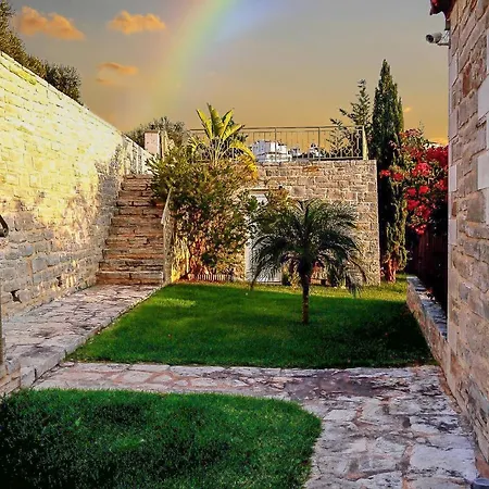 Villa Hectoras In By Apokoronas-villas